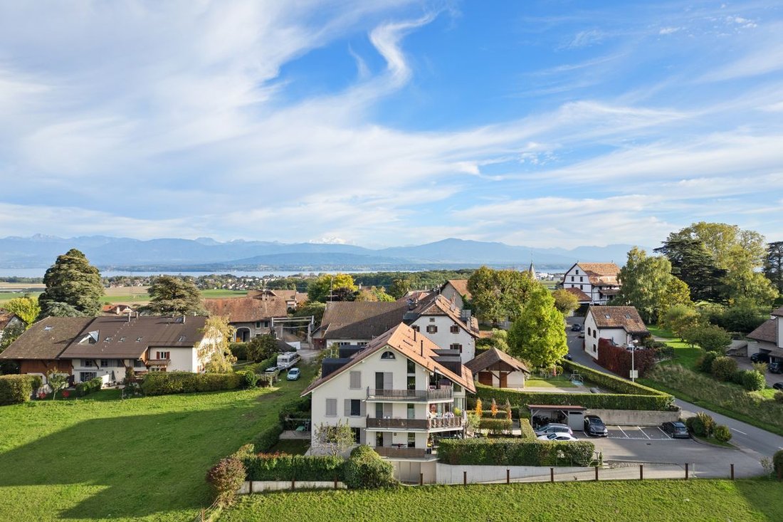 Apartment in Duillier, Vaud, Switzerland 2 - 18583588