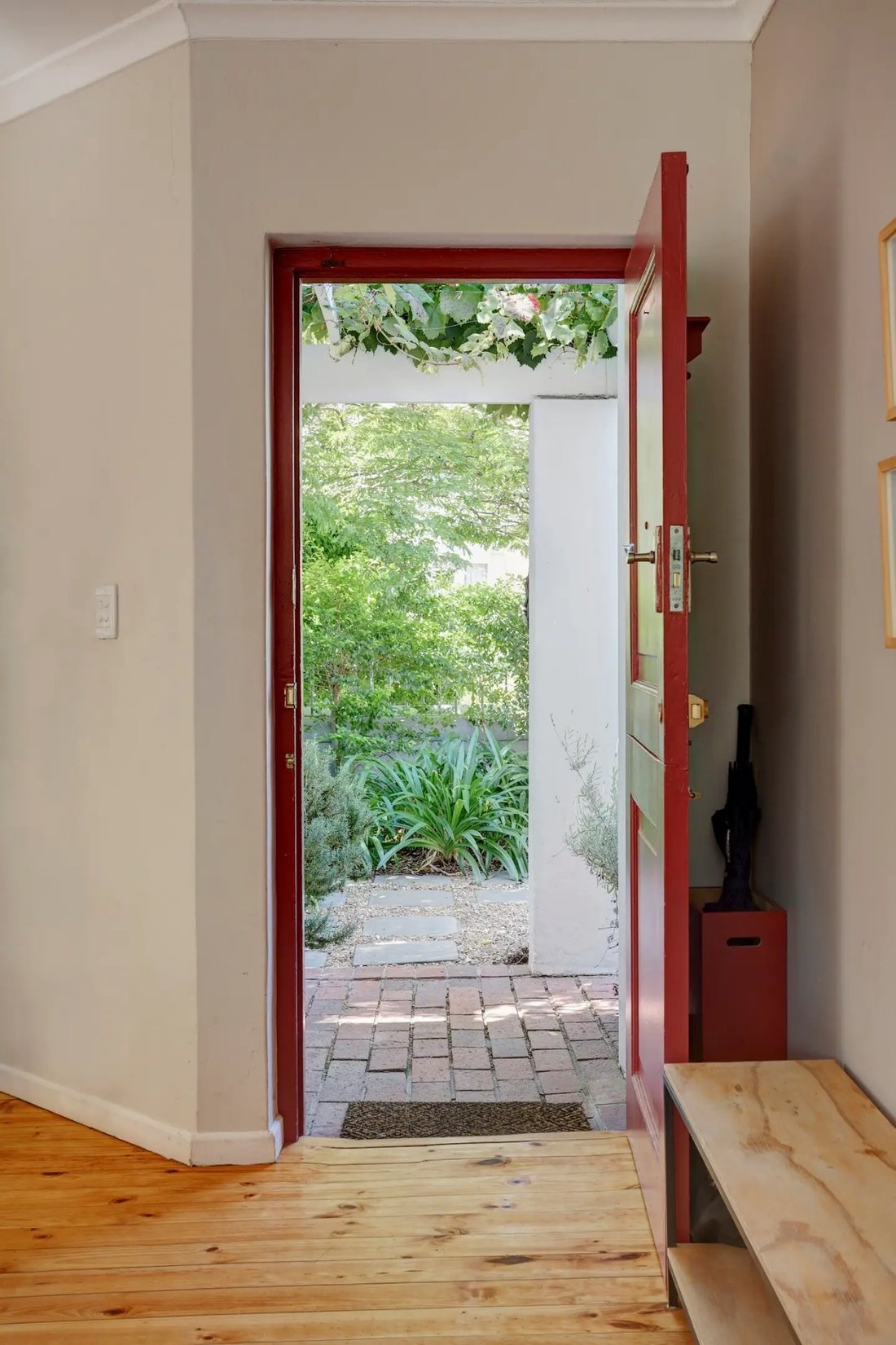 House in Franschhoek, Western Cape, South Africa 3 - 18581546