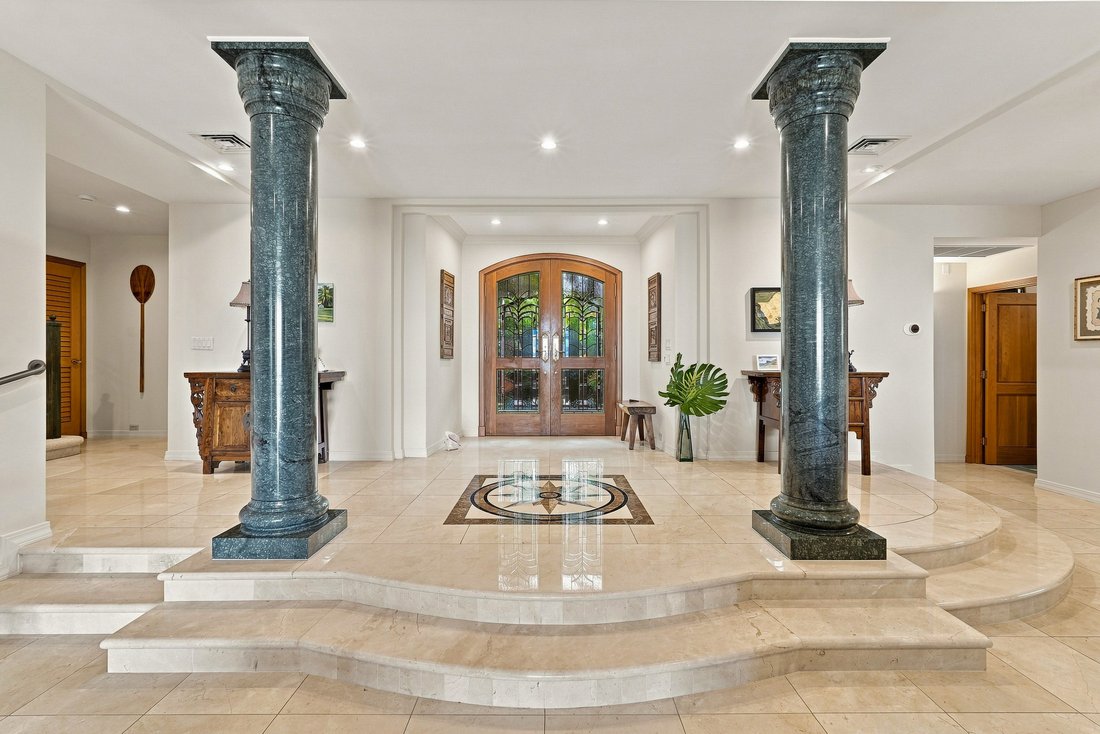 House in Honolulu, Hawaii, United States 4 - 18586074