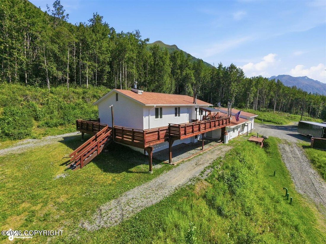 House in Anchorage, Alaska, United States 1 - 18175990