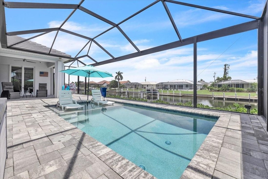 House in Punta Gorda, Florida, United States 2 - 18581617