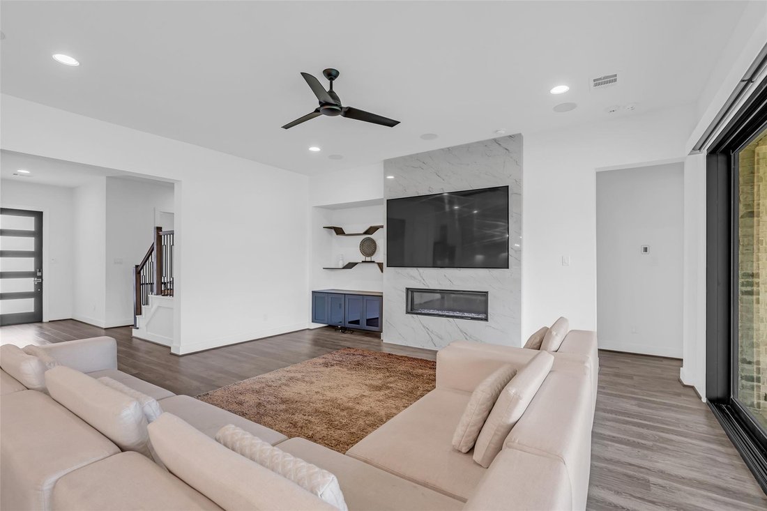 House in Katy, Texas, United States 4 - 18585043