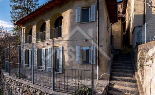 House in Capriasca, Ticino, Switzerland 1