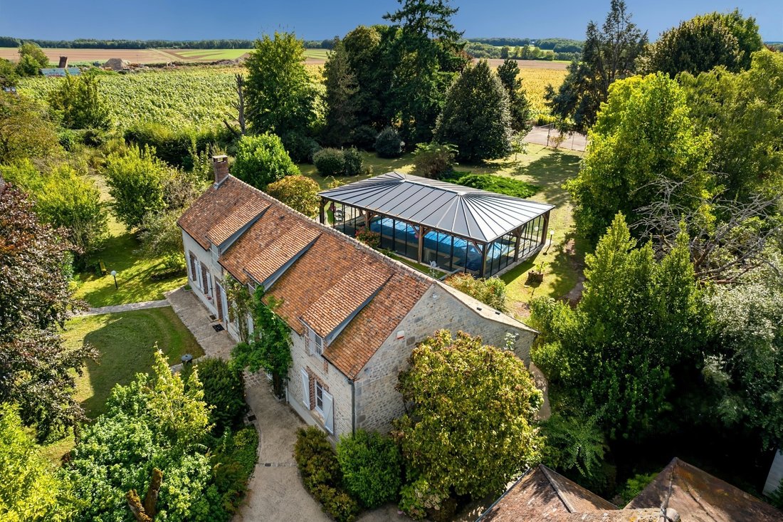 House in Lorrez-le-Bocage-Préaux, Ile-de-France, France 1 - 18582408