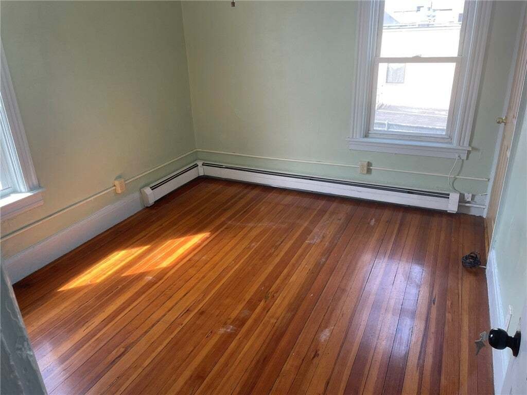North Providence, Rhode Island, United States 5 - 18583868
