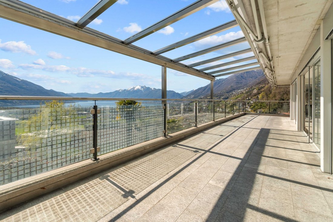 Apartment in Gordola, Ticino, Switzerland 1 - 18583576