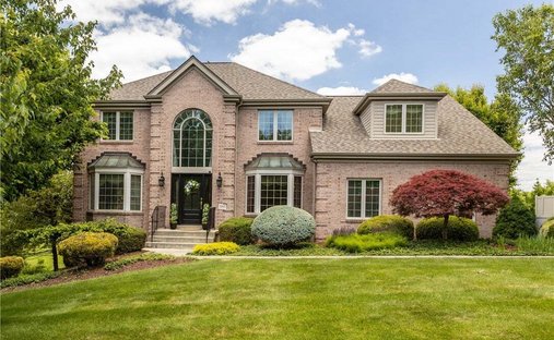 House in Bethel Park, Pennsylvania, United States 1