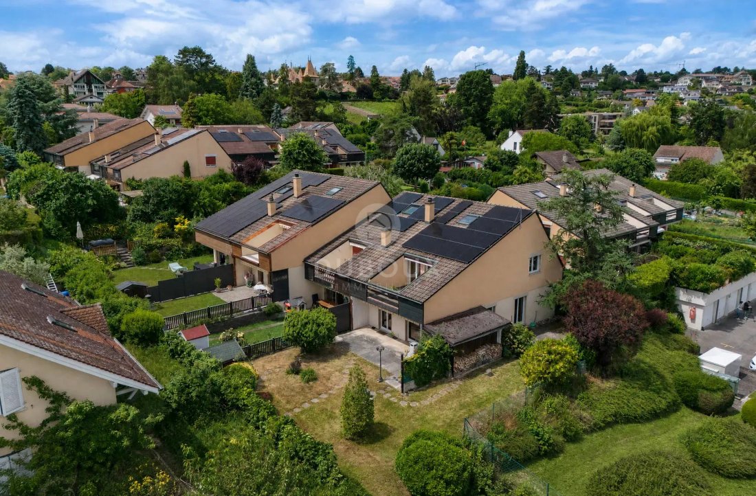 Villa in Échandens, Vaud, Switzerland 1 - 18580785