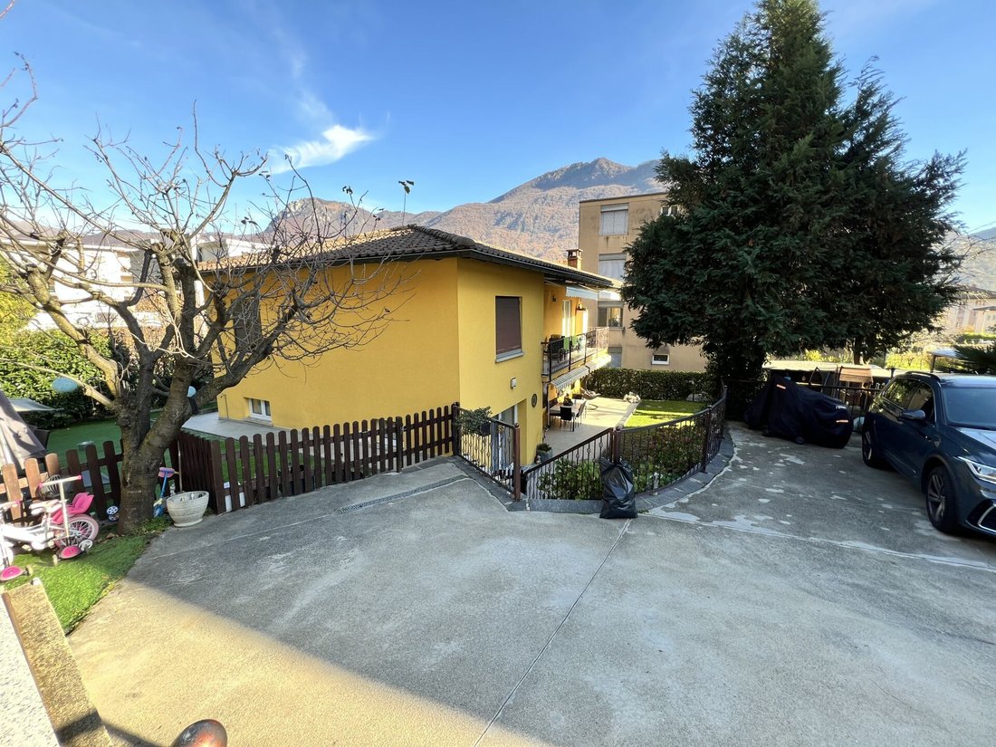 House in Canobbio, Ticino, Switzerland 3 - 18583541