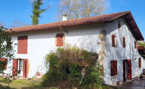 House in Ascain, Nouvelle-Aquitaine, France 1