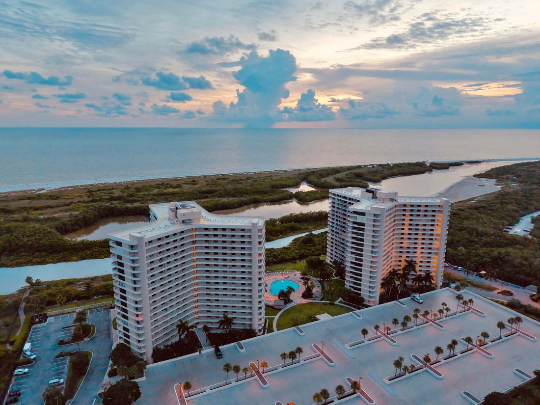 Condo in Marco Island, Florida, United States 1 - 17174636