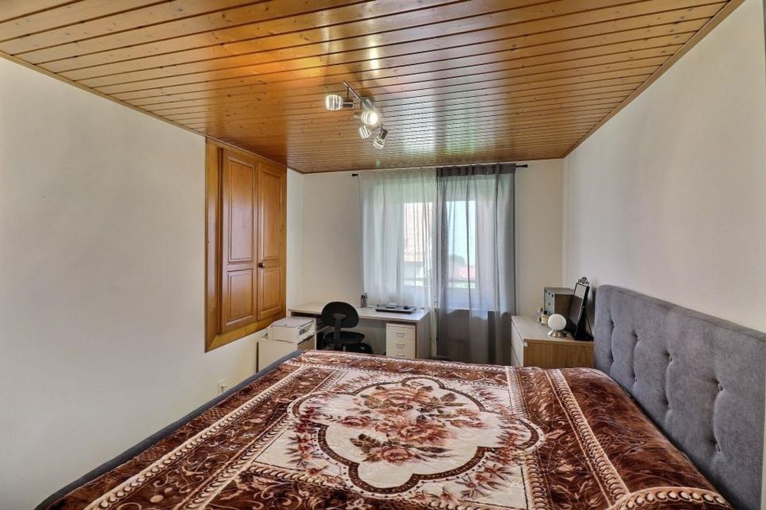 Apartment in Arzier-Le Muids, Vaud, Switzerland 4 - 18583441