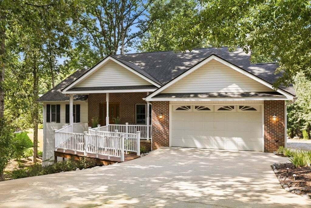 House in Seneca, South Carolina, United States 2 - 18580560