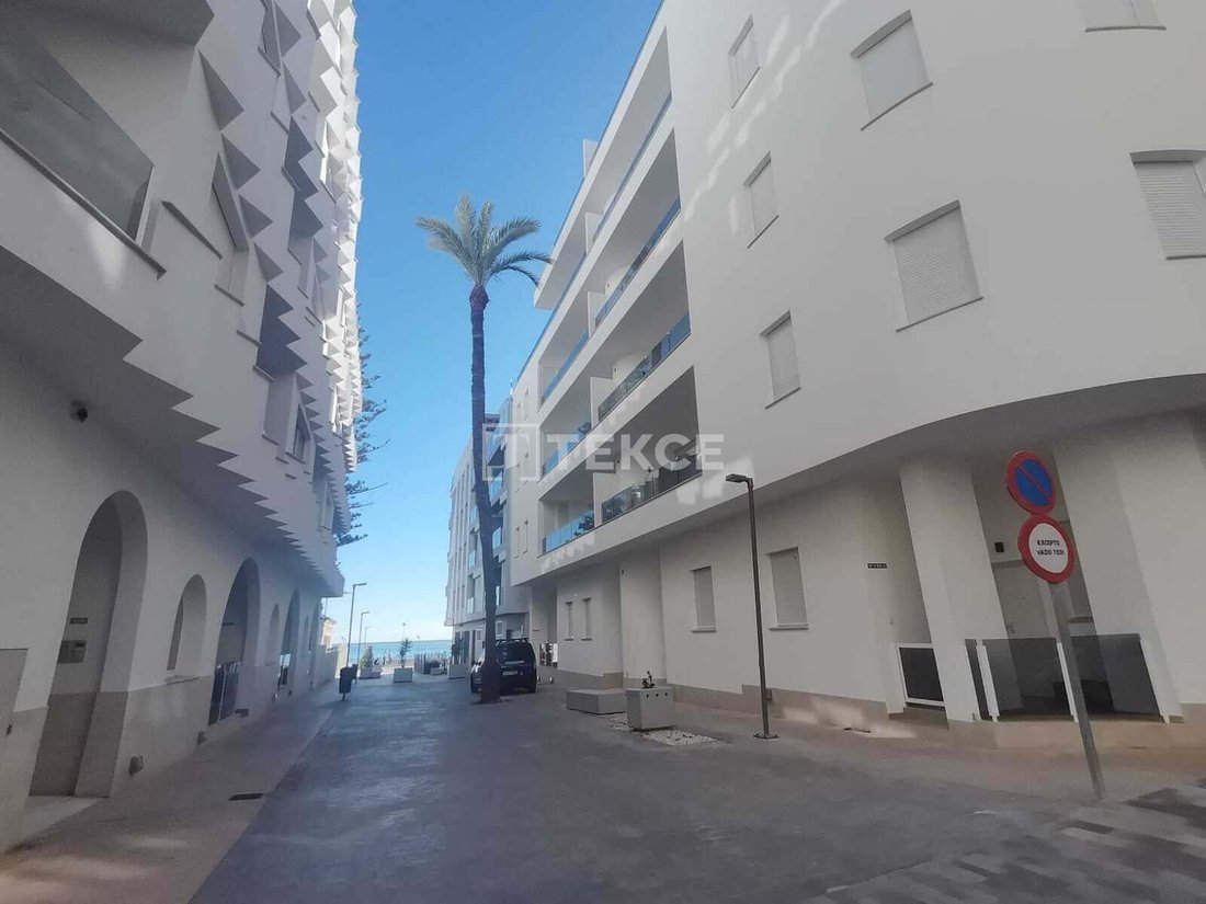 Apartment in Torrevieja, Valencian Community, Spain 2 - 18584193