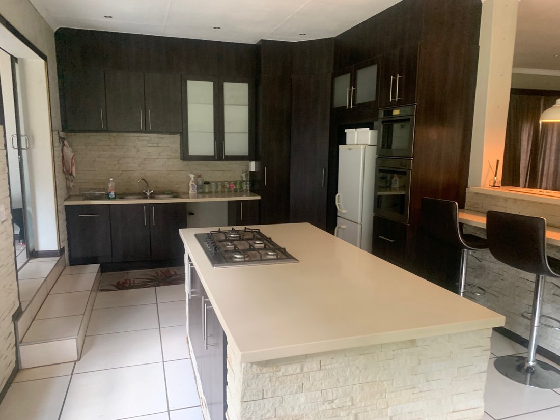 Farm Ranch in Johannesburg, Gauteng, South Africa 3 - 18581614