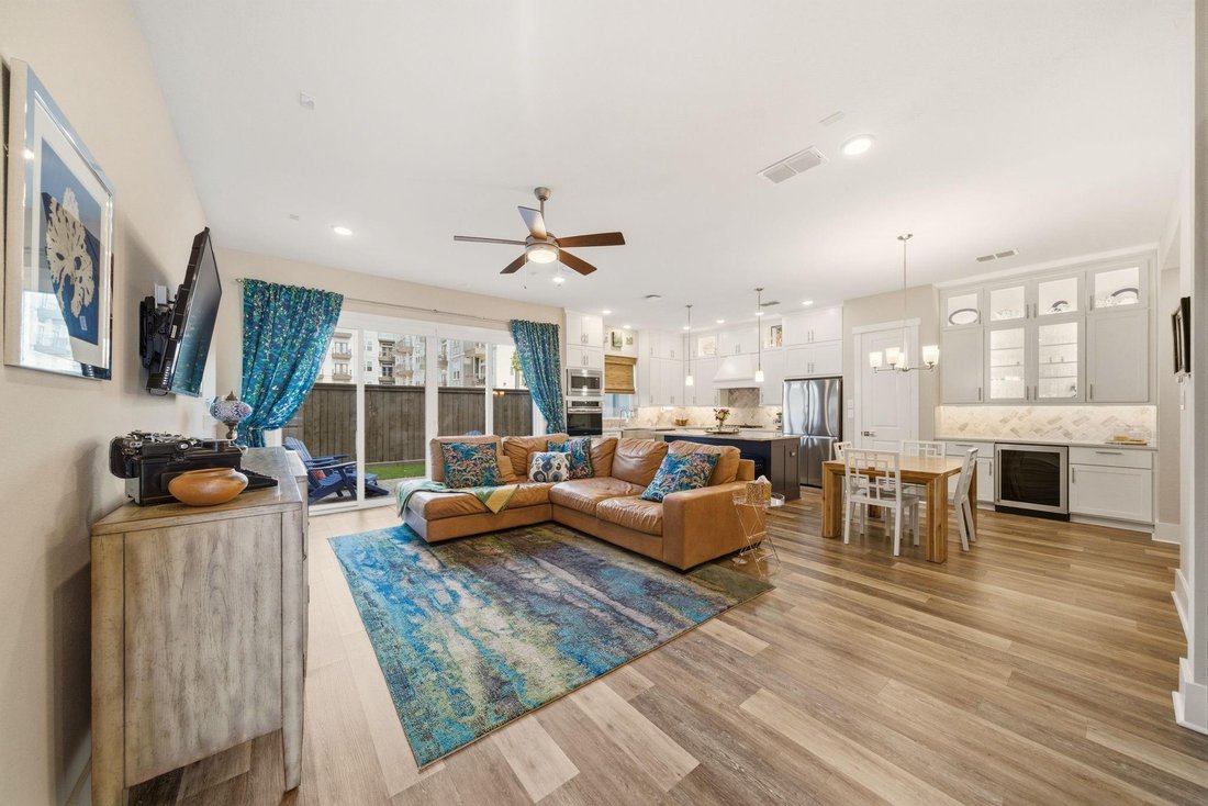 House in Houston, Texas, United States 1 - 18585054