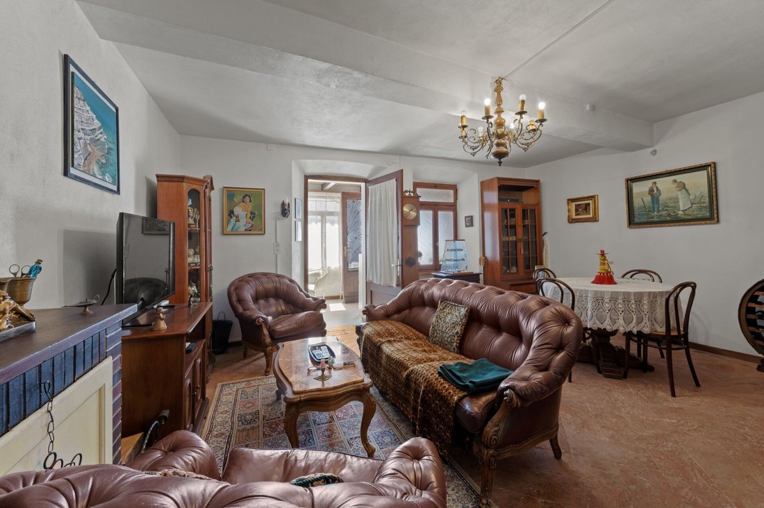 House in Agno, Ticino, Switzerland 4 - 18580648