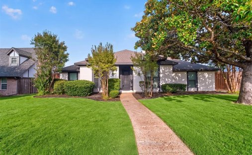 House in Plano, Texas, United States 1