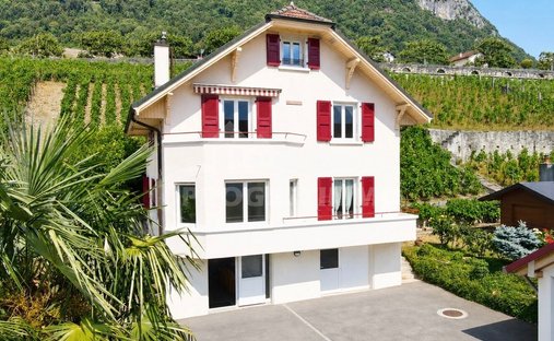 Haus in Aigle, Waadt, Schweiz 1
