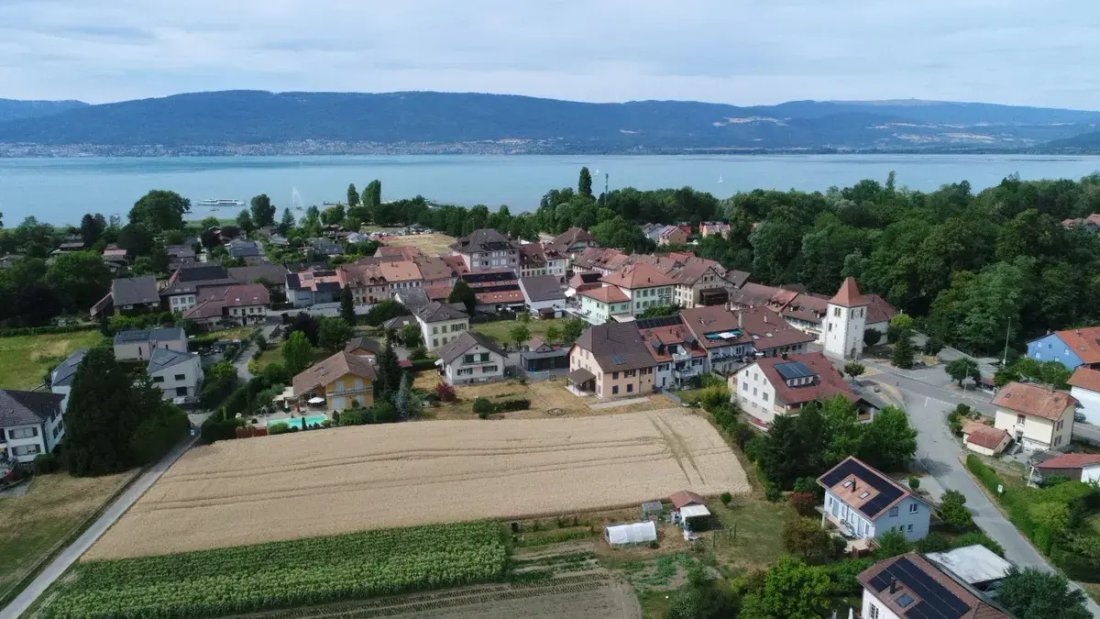 Villa in Cudrefin, Vaud, Switzerland 2 - 18580673