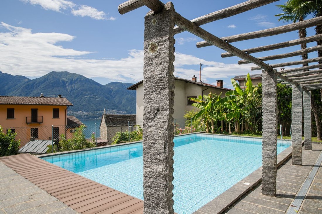 Townhouse in Brione sopra Minusio, Ticino, Switzerland 2 - 18583311