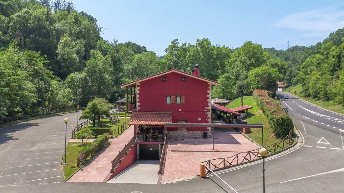 Villa in Oiartzun, Basque Country, Spain 2 - 18362469