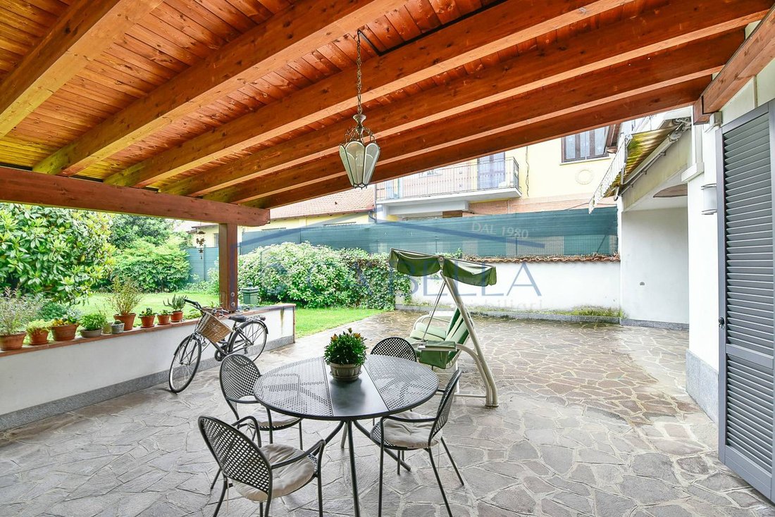 House in Center, Desio, Lombardy 4 - 18585957