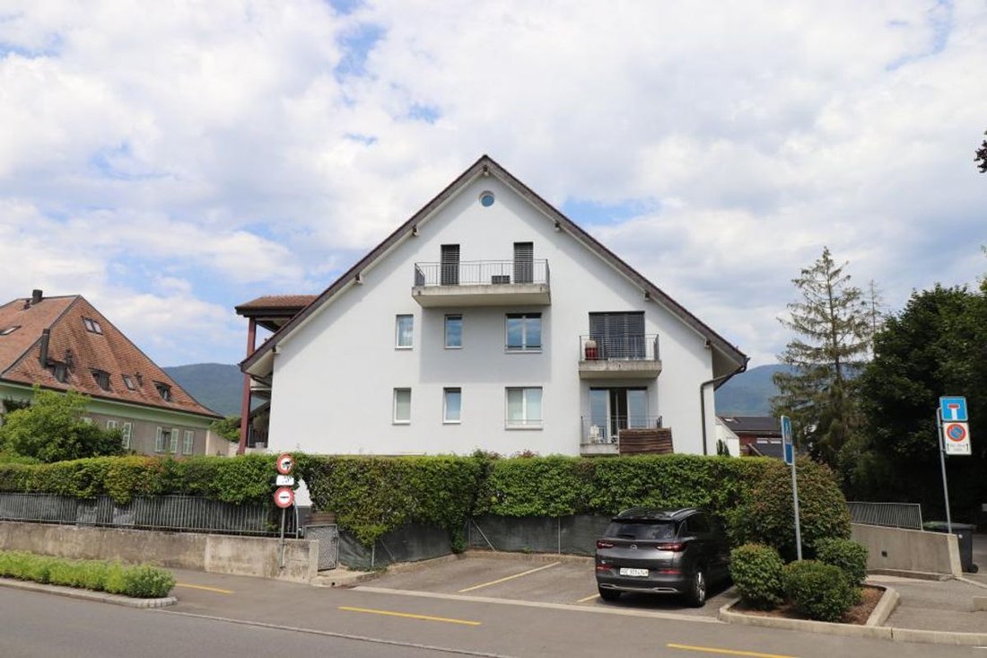 Apartment in Crassier, Vaud, Switzerland 3 - 18583562