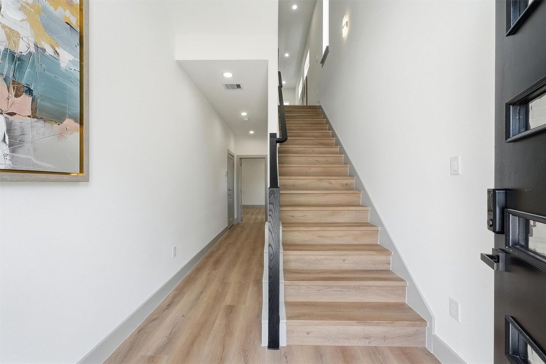 House in Houston, Texas, United States 4 - 18585067