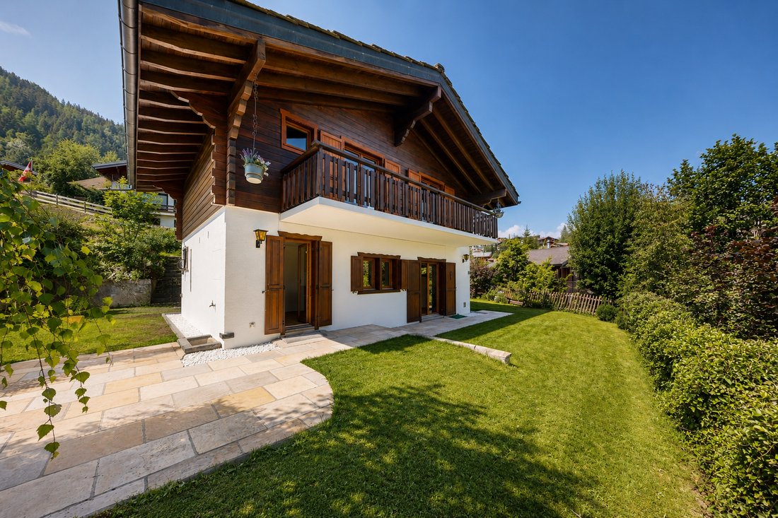 Chalet in Haute-Nendaz, Valais, Switzerland 2 - 18580638