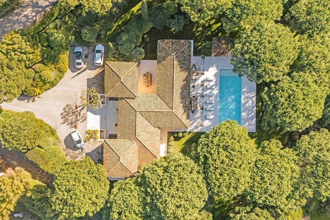 Villa in Zone Ouest Urbaine, Saint-Tropez, France 2 - 18586226