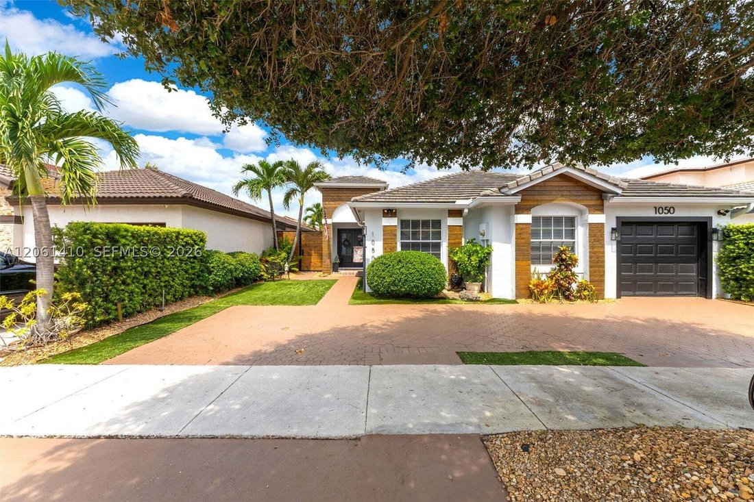 House in Miami, Florida, United States 2 - 18584412