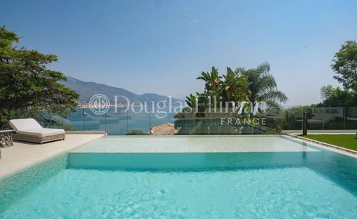Villa à Cap Martin, Roquebrune-Cap-Martin, France 1