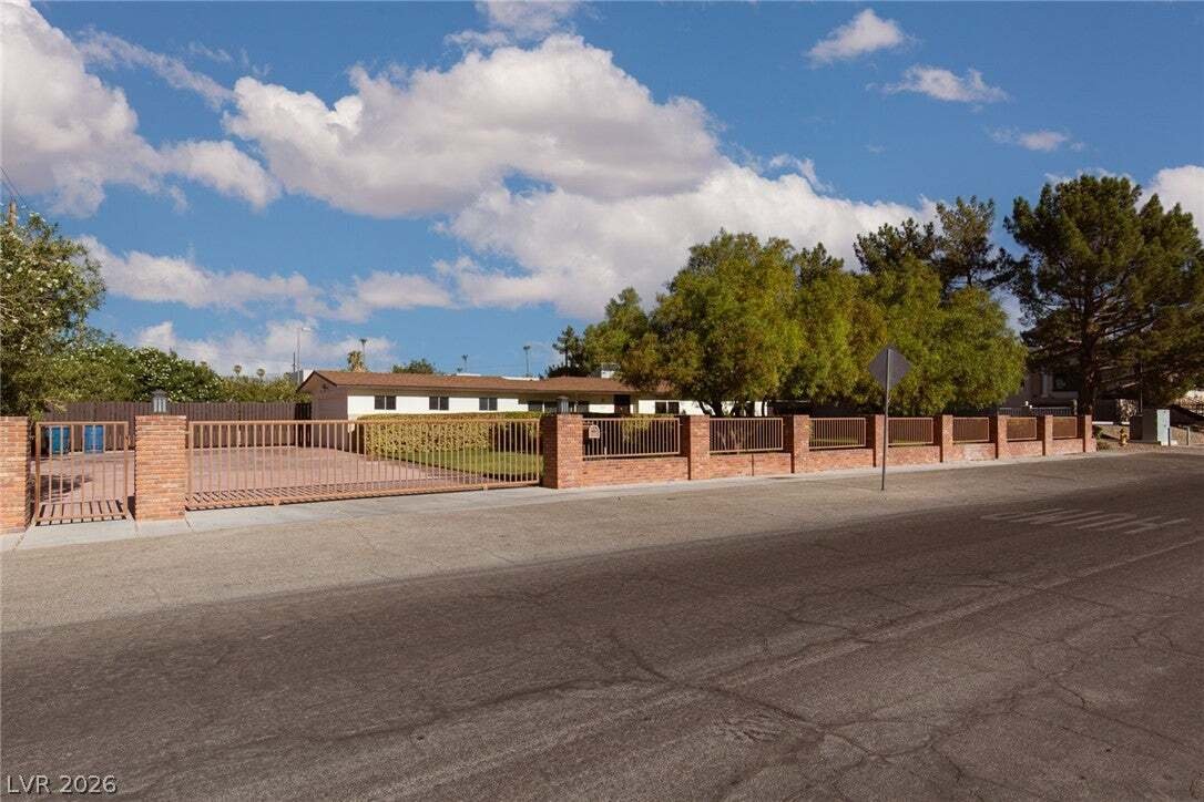 House in Las Vegas, Nevada, United States 1 - 18583814