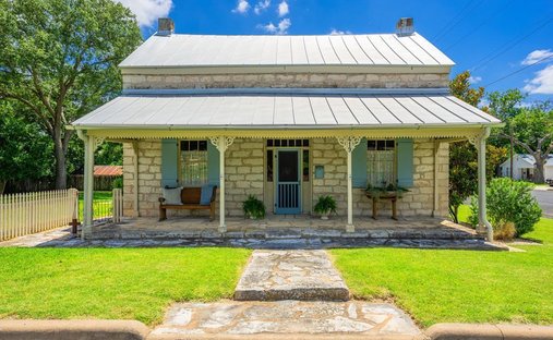 House in Fredericksburg, Texas, United States 1