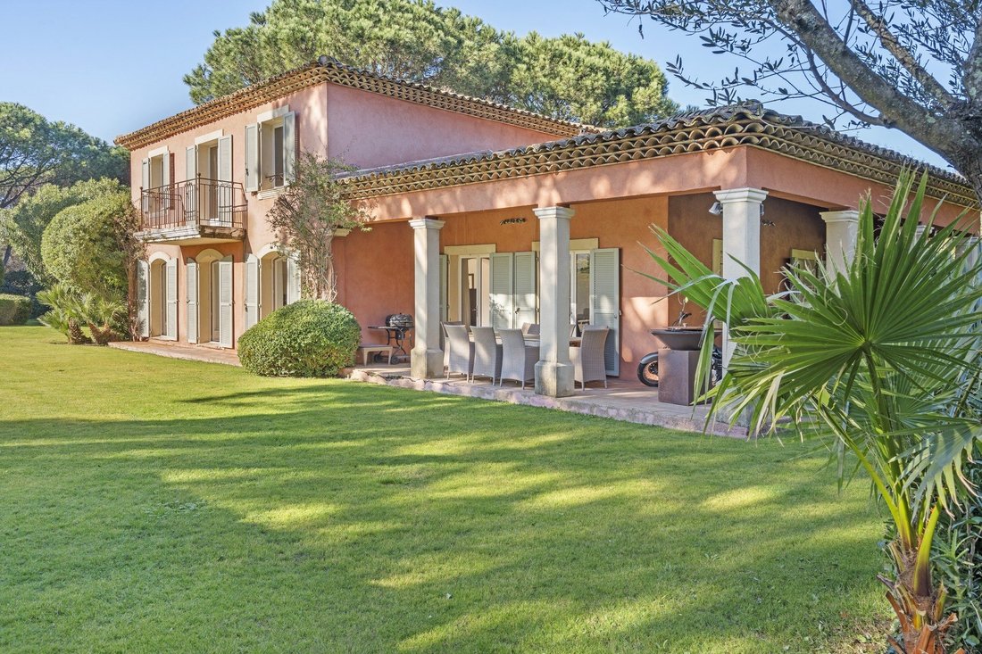 Villa in Zone Ouest Urbaine, Saint-Tropez, France 3 - 18586229