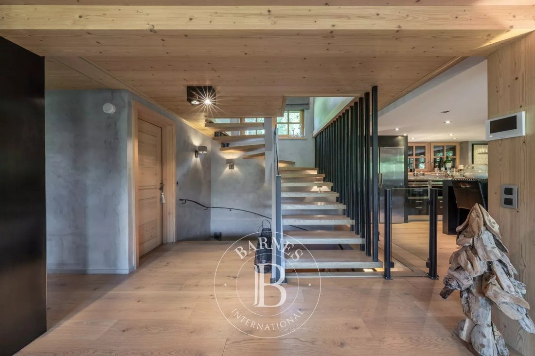 Chalet in Megève, Auvergne-Rhone-Alpen, Frankreich 2 - 18582278