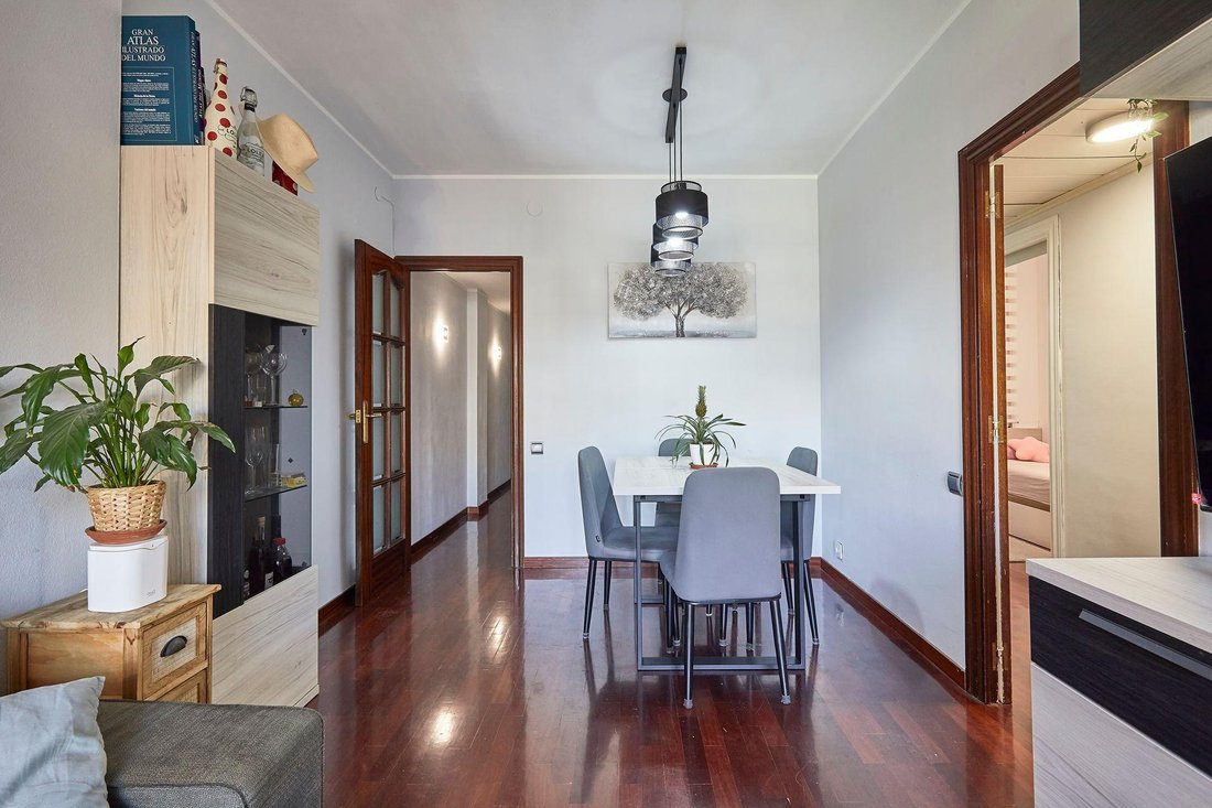 Apartment in Eixample, Barcelona, Spain 4 - 18585194