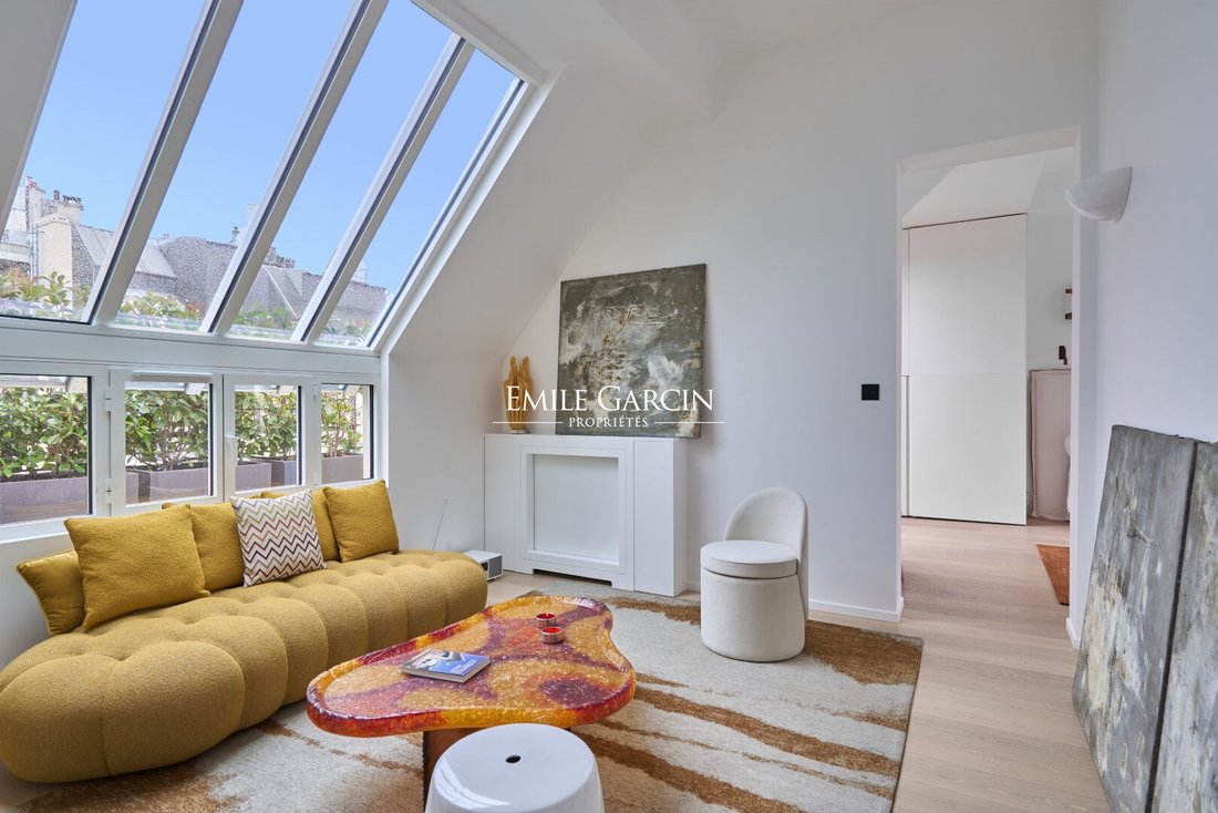 Apartment in Saint Philippe du Roule, Paris 8e Arrondissement, Paris 2 - 18585561