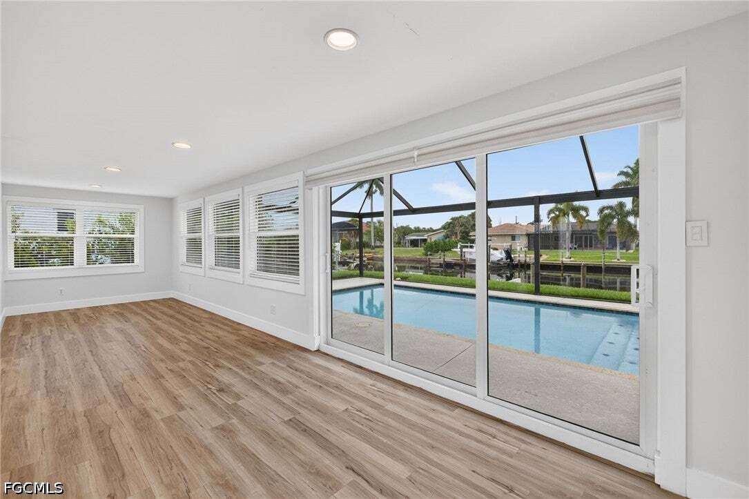 House in Cape Coral, Florida, United States 4 - 18581475