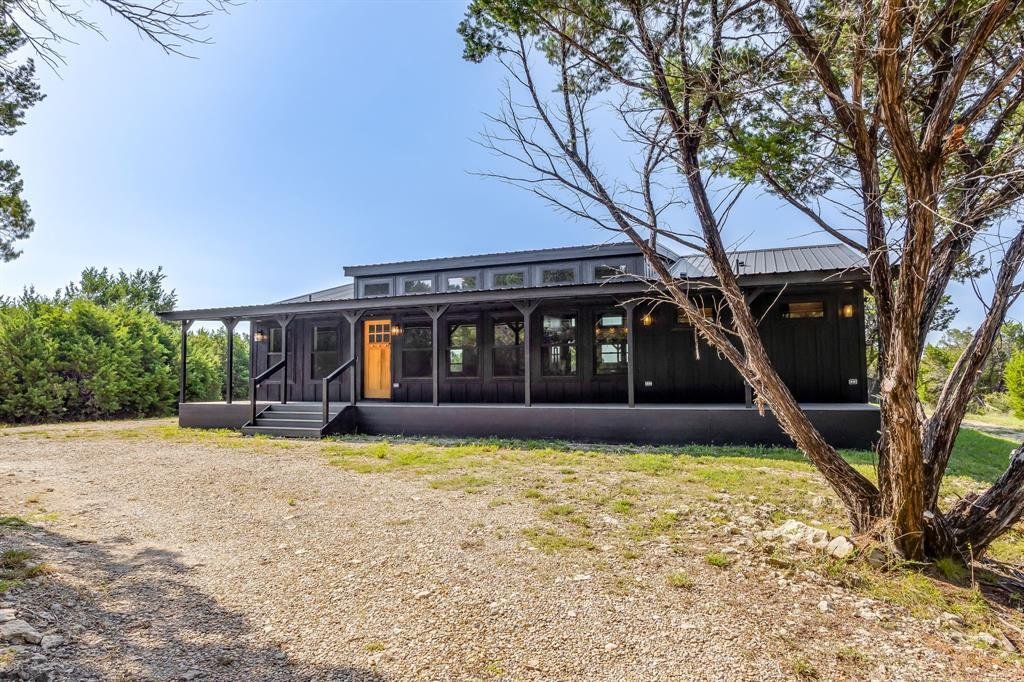 House in Cleburne, Texas, United States 5 - 18584981