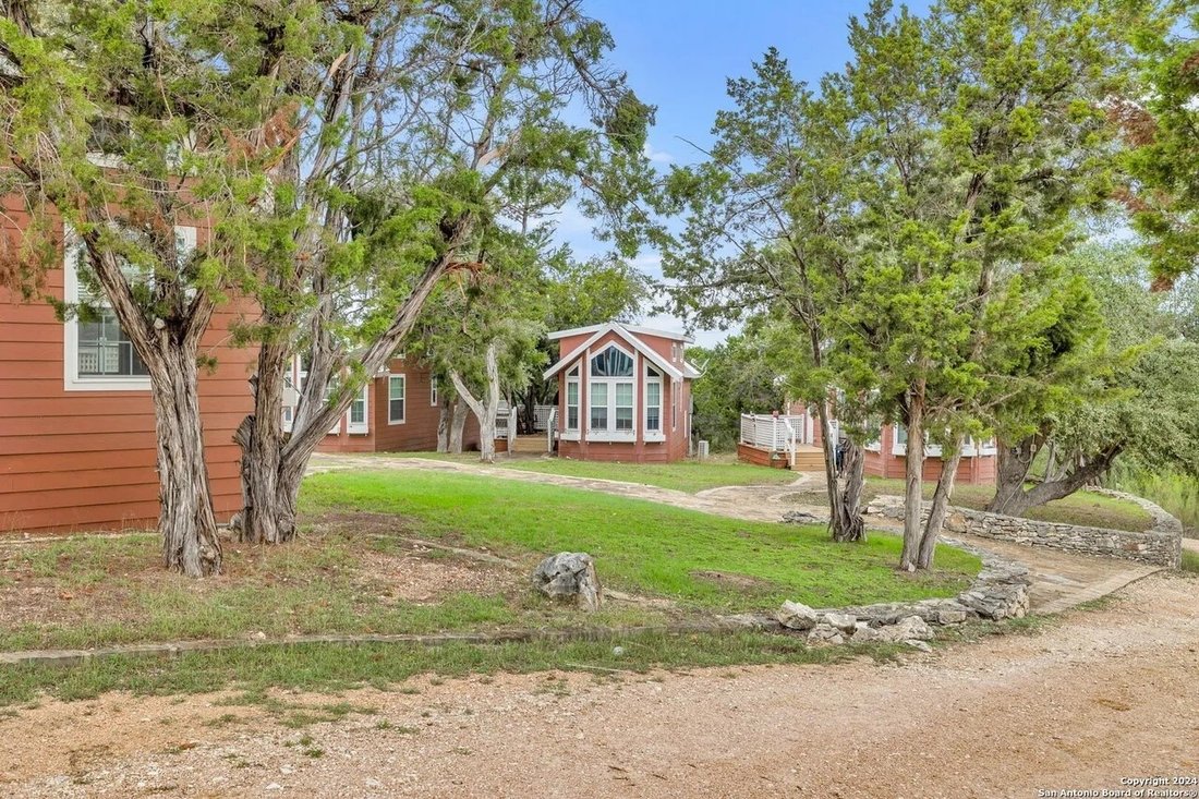 Farm Ranch in Wimberley, Texas, United States 4 - 15185725