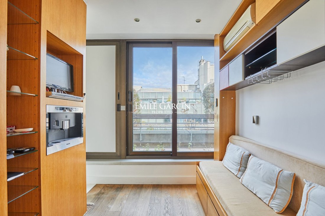Apartment in Saint Philippe du Roule, Paris 8e Arrondissement, Paris 5 - 18585556