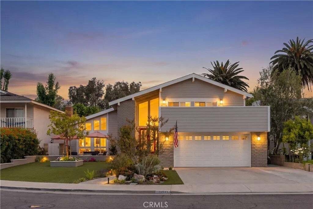 House in Huntington Beach, California, United States 1 - 17752723