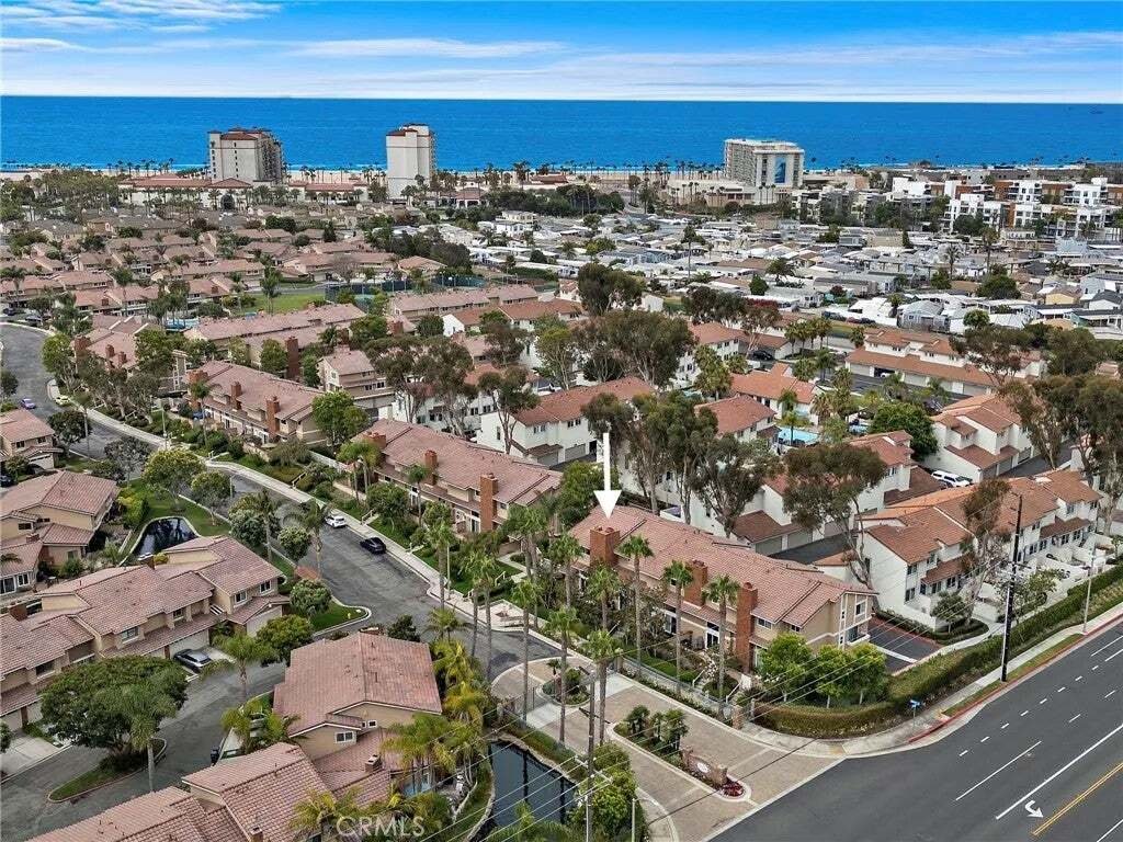 Townhouse in Huntington Beach, California, United States 2 - 18354859