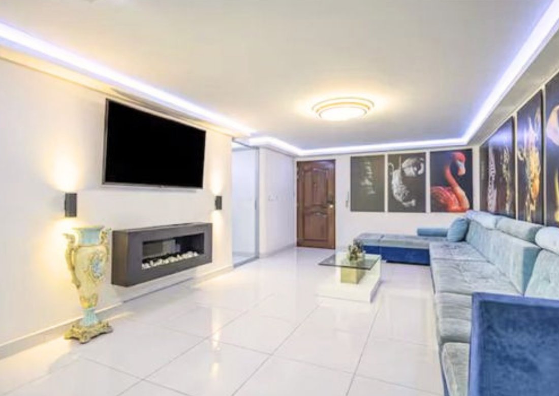 Apartment in Medellín, Antioquia, Colombia 3 - 18585236