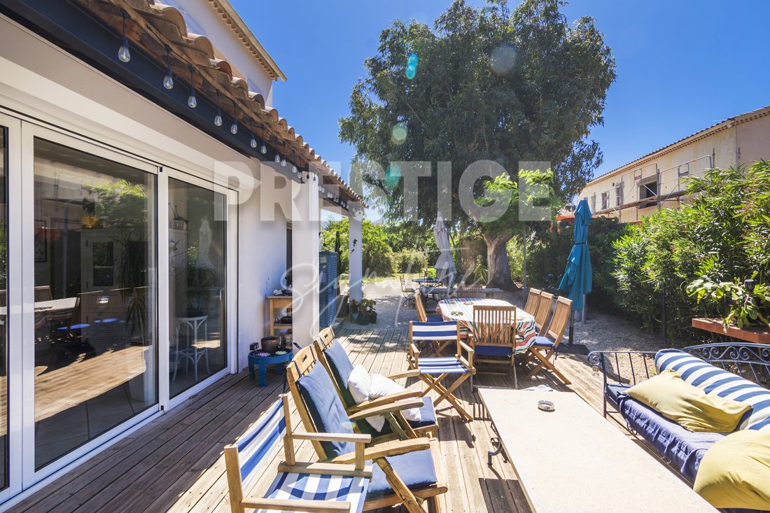 House in Six-Fours-les-Plages, Provence-Alpes-Côte d'Azur, France 5 - 18584287