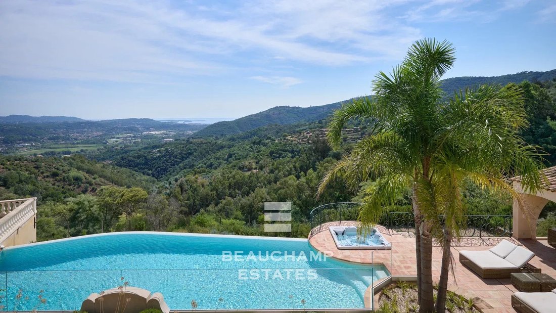 Villa in Les Termes, Mandelieu-la-Napoule, France 3 - 15376004