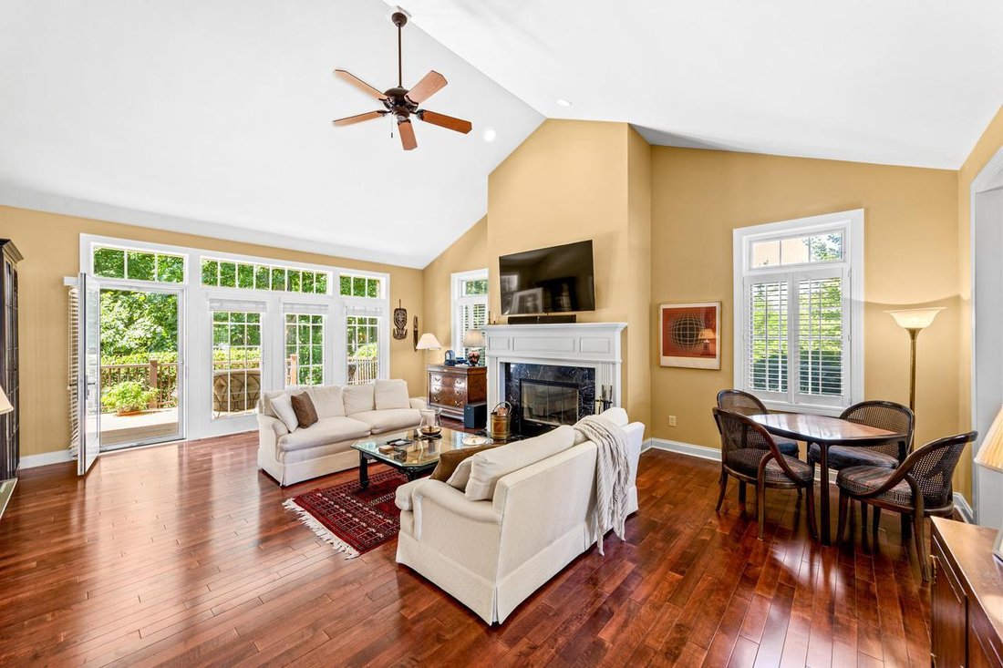 Condo in Thiensville, Wisconsin, United States 3 - 18583981