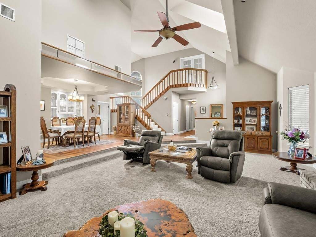 House in Sanger, California, United States 4 - 18583149